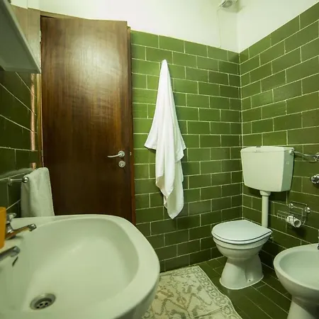 Seaview 1 Bed Apartman Luz