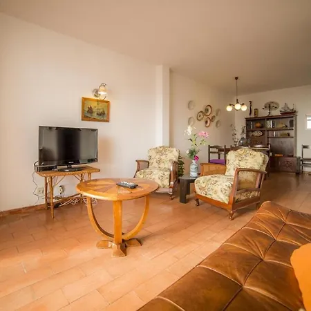 Apartman Seaview 1 Bed Luz