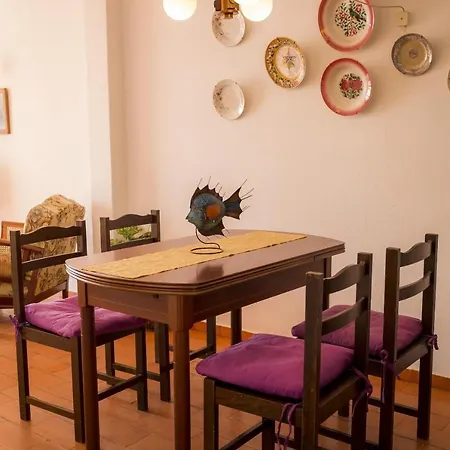 Seaview 1 Bed Luz