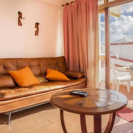 Seaview 1 Bed Luz