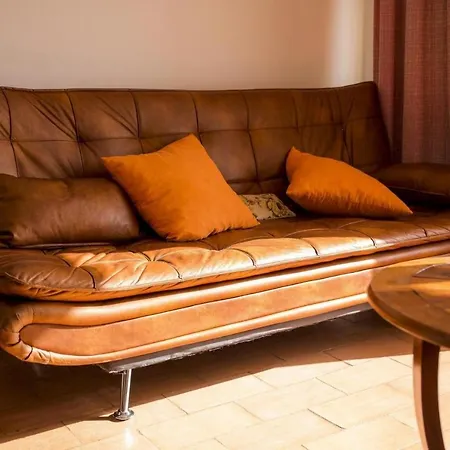 Seaview 1 Bed Luz